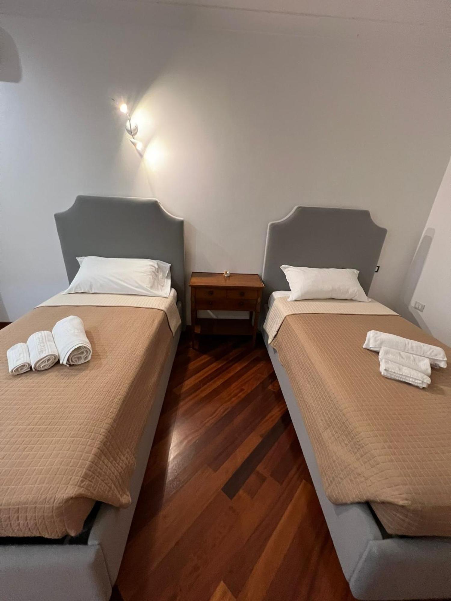 Residenza Estea Tropea Rum bild